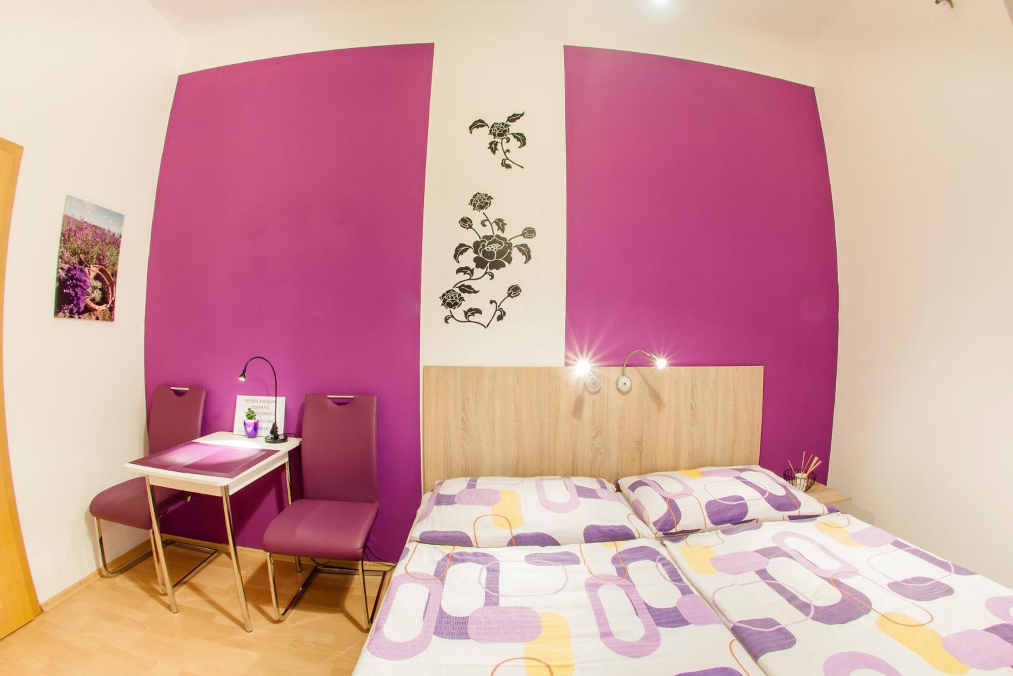 Apartmany - Penzion Smetanka Ceske Budejovice Exterior photo